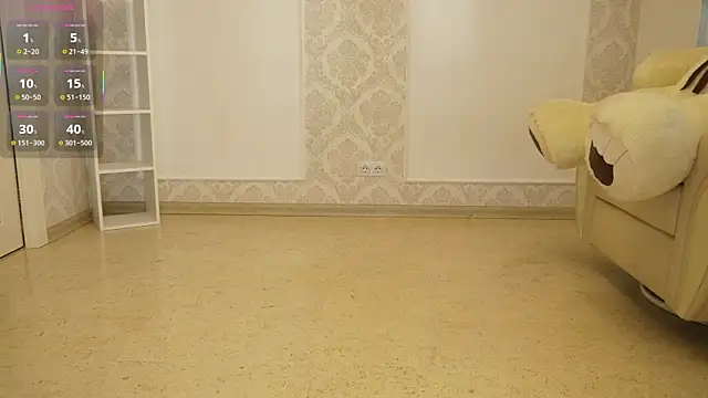 hannah lourens online show from November 15, 10:41 am