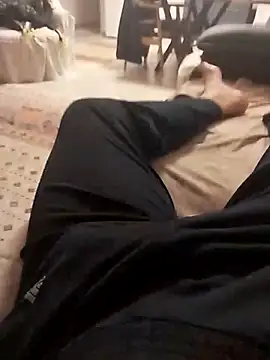 Snapshot of xozox chatting on January 22, 12:06 am xozox online show from January 22, 12:06 am