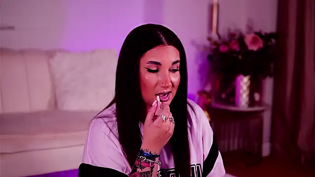 babyyboomm online show from April 6, 3:02 pm