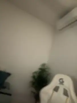 babyyboomm online show from November 29, 12:00 am