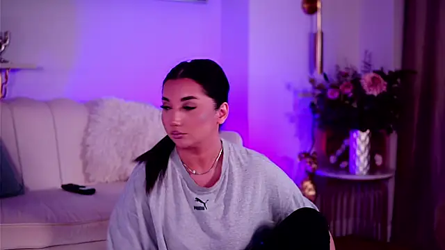 babyyboomm online show from April 7, 1:24 pm