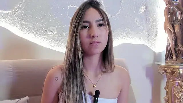  Emma Valka online show from October 2, 8:45 pm