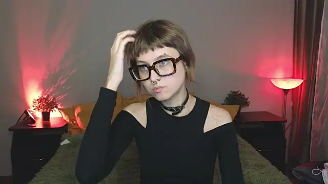 kortny yo online show from September 12, 8:30 pm