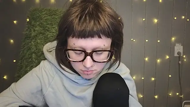 kortny yo online show from March 8, 9:51 pm