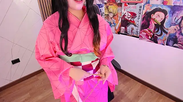 Snapshot of Purplee_Baby chatting on February 7, 8:53 pm Purplee Baby online show from February 7, 8:53 pm
