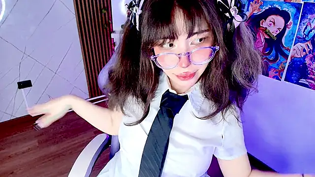 Snapshot of Purplee_Baby chatting on September 20, 9:53 pm Purplee Baby online show from September 20, 9:53 pm
