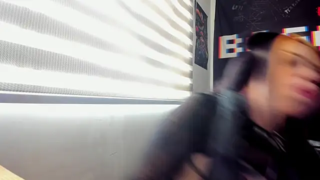 jannaink  online show from February 21, 8:27 pm