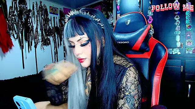 Snapshot of jannaink_ chatting on November 14, 12:03 am jannaink online show from November 14, 12:03 am