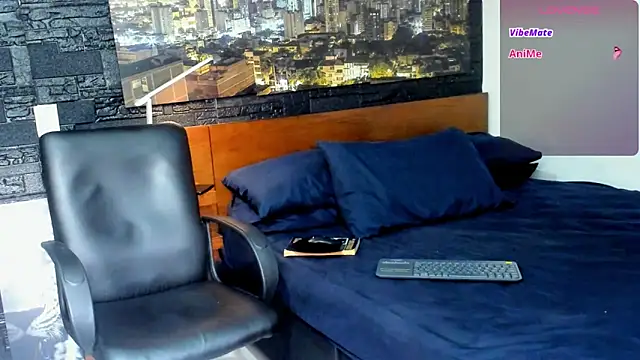 Snapshot of thomas_santtos1 chatting on February 25, 12:38 pm thomas santtos1 online show from February 25, 12:38 pm