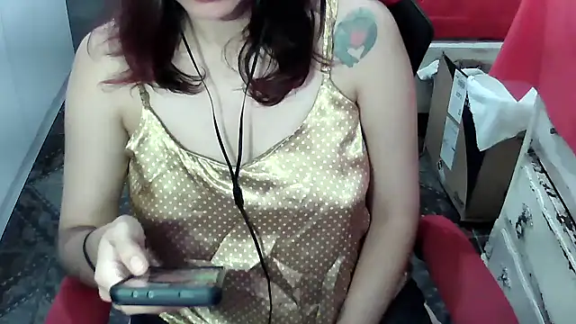 ManuEscarlate13 online show from February 26, 7:19 am