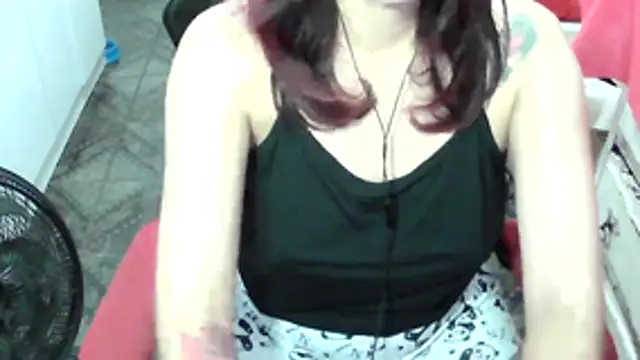 ManuEscarlate13 online show from March 7, 5:47 am