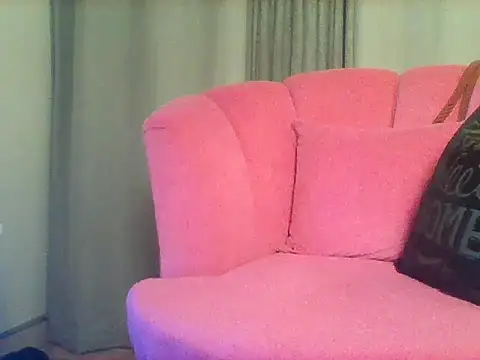 Queeen model online show from April 4, 2:18 am