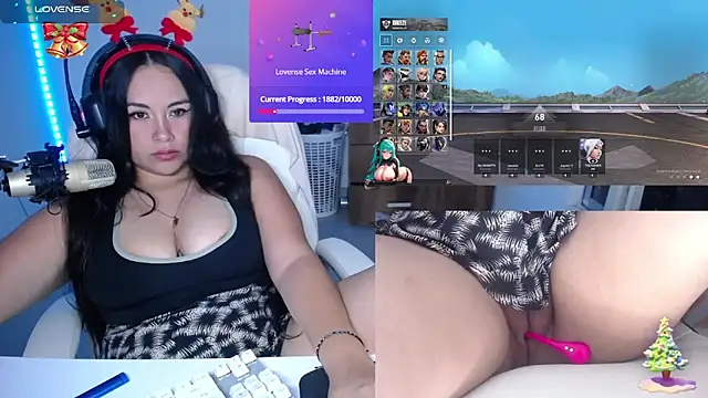 Snapshot of Sunny_Gamer7 chatting on December 15, 5:56 am Sunny Gamer7 online show from December 15, 5:56 am