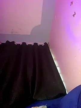 Cherrytowild online show from November 27, 4:46 am