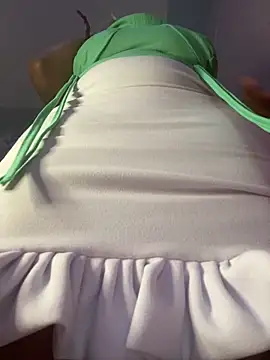 Cherrytowild online show from March 22, 6:22 am