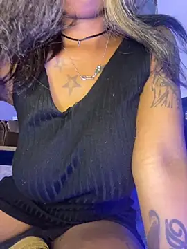 Cherrytowild online show from October 23, 6:34 am