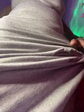 Cherrytowild online show from October 29, 8:19 pm