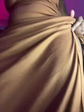 Snapshot of Cherrytowild chatting on February 26, 4:56 am Cherrytowild online show from February 26, 4:56 am