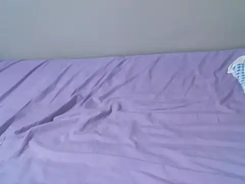 femaqueen online show from October 28, 8:08 pm