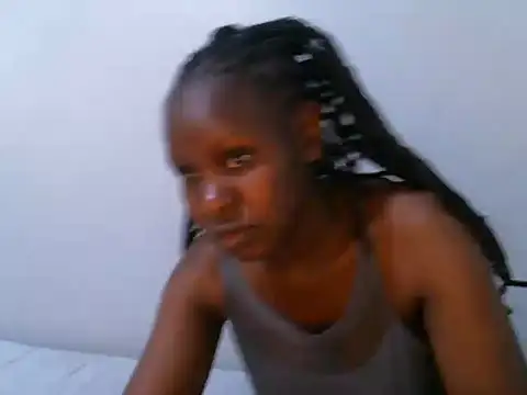 femaqueen online show from February 8, 7:39 am