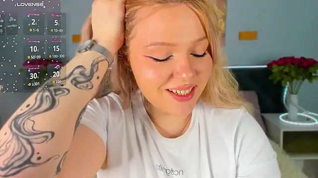 Naomi B1ack online show from March 14, 1:00 am