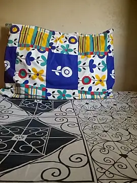 Snapshot of Kamarasa69 chatting on February 22, 9:00 am Kamarasa69 online show from February 22, 9:00 am