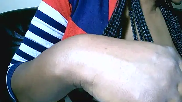 Bustypillows online show from July 1, 5:13 pm
