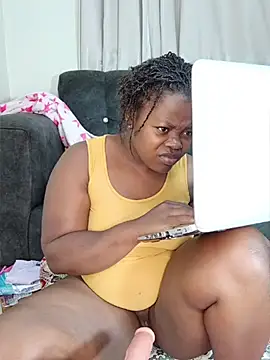 catehorny online show from April 8, 8:10 pm