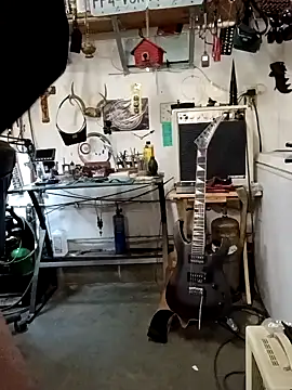 Snapshot of Danialanon chatting on November 27, 9:37 pm Danialanon online show from November 27, 9:37 pm