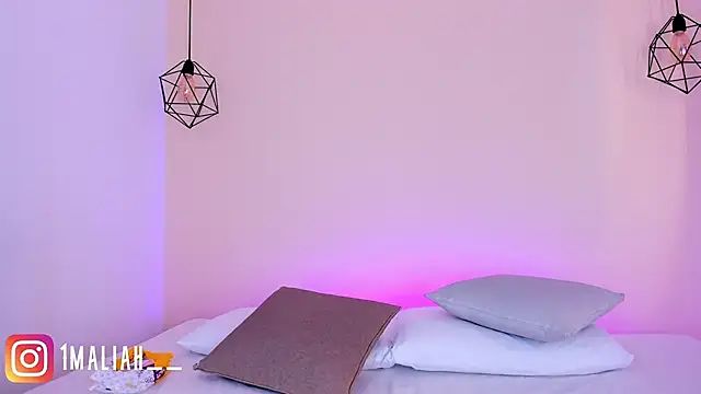 Dasha-b online show from October 10, 8:42 pm