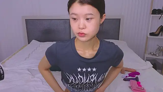 Tina Kim  online show from February 27, 4:35 am