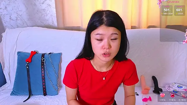 Tina Kim  online show from July 17, 9:50 am