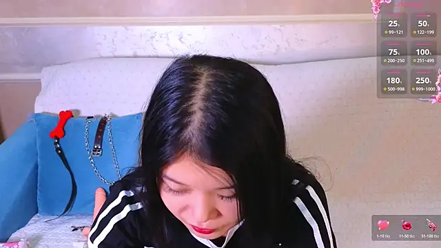 Tina Kim  online show from July 11, 9:42 am