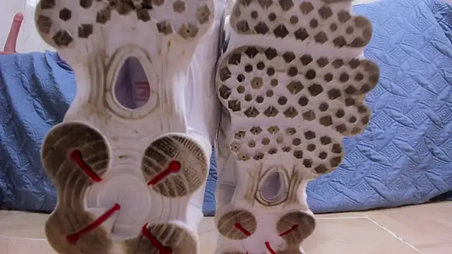 Little Jenni online show from November 12, 1:37 pm