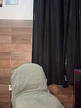 izumikarol online show from February 13, 7:47 pm