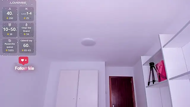 Domina Deivis online show from October 9, 8:04 am