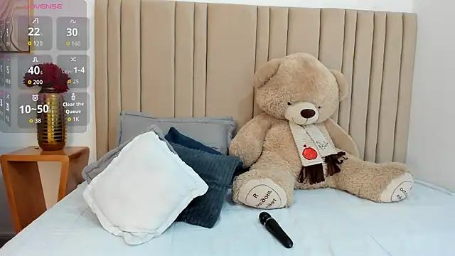 izadii online show from October 27, 6:53 pm