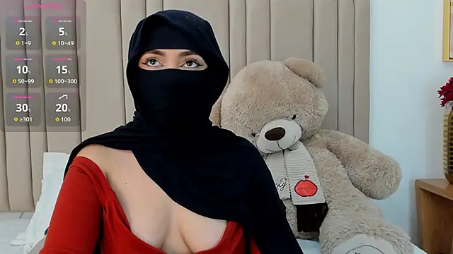 izadii online show from February 20, 6:43 pm