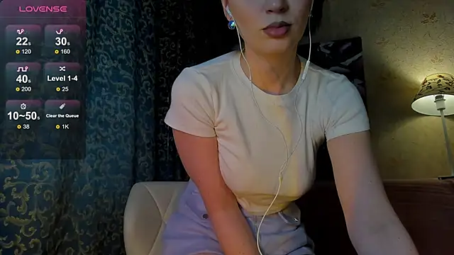 JamieAomi online show from March 6, 3:35 am
