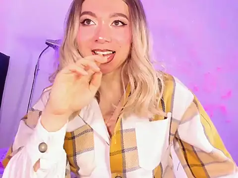 victoria qq online show from November 28, 4:45 am