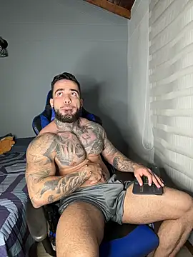 mikey sta online show from November 25, 2:23 am