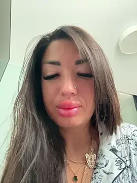 RuslanaXX online show from March 13, 3:00 am