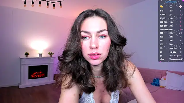 AnysaSmith online show from March 30, 8:32 pm