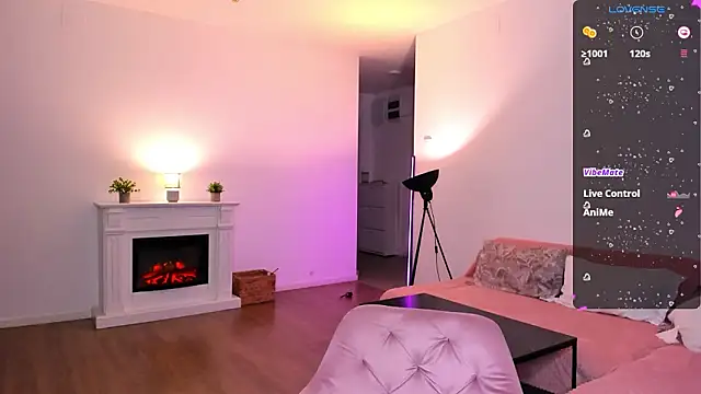 AnysaSmith online show from February 1, 9:13 pm