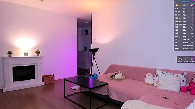 AnysaSmith online show from April 11, 8:23 pm