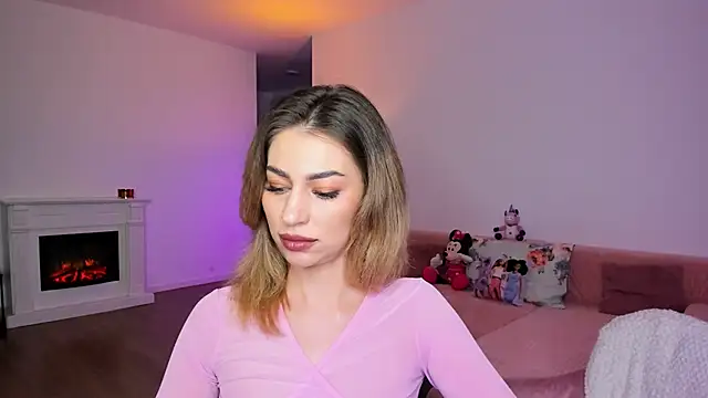 AnysaSmith online show from December 7, 9:39 pm