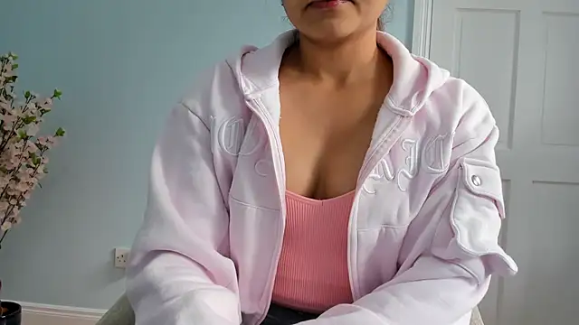 winterforu online show from September 26, 2:02 pm