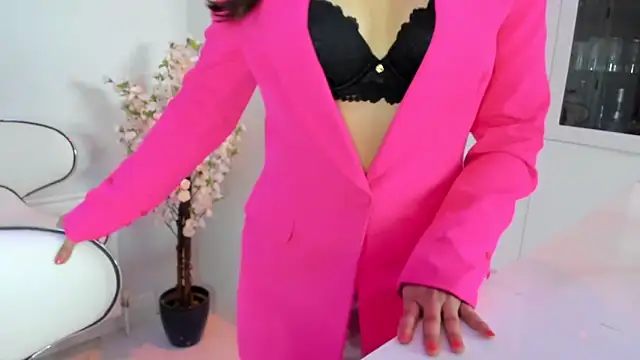 winterforu online show from November 9, 4:11 pm