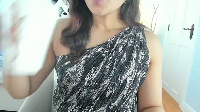 winterforu online show from February 13, 3:34 pm