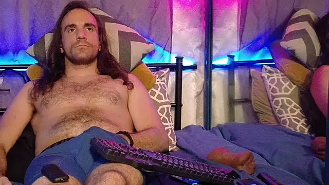 SexyCeleb online show from June 19, 6:30 am